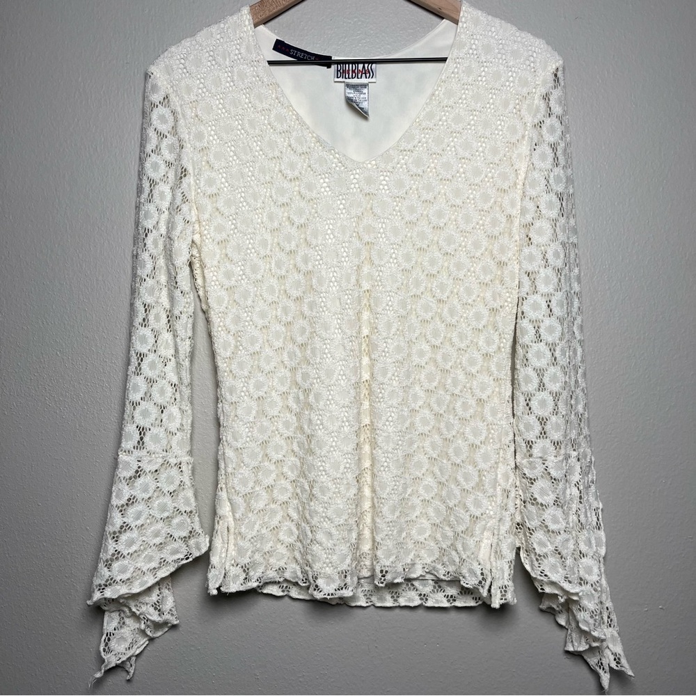 Bill Blass Womens Rayon Nylon Blouse M White Lace V-Neck Long Bell Sleeve‎ Top